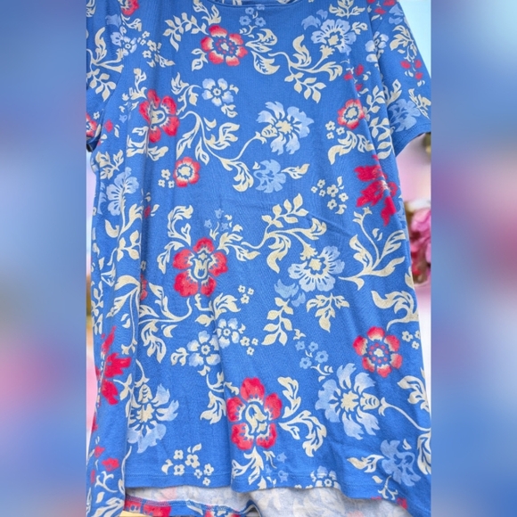 Croft & Barrow Essential Crewneck Tee Color: Blue Retro Floral, Size: LARGE EUC - Picture 5 of 8